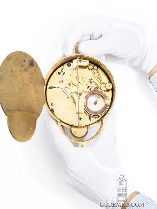 Une rare horloge murale française Louis XVI avec répétition des quarts, Lepaute, vers 1783. - afbeelding 5