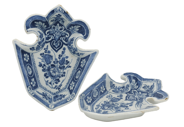 Antique decorative Arts
