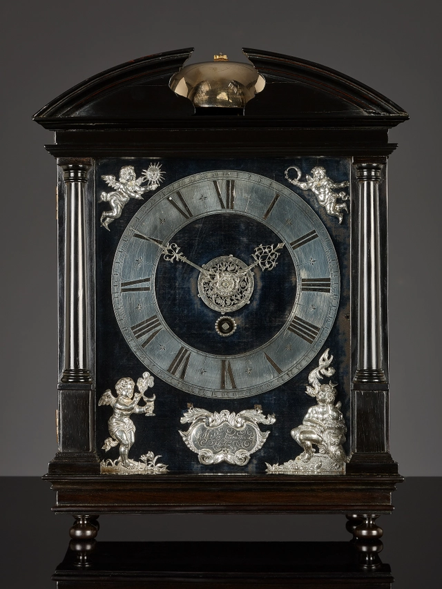 Dutch The Hague table clock, Matthijs van Leeuwaerden - afbeelding 2