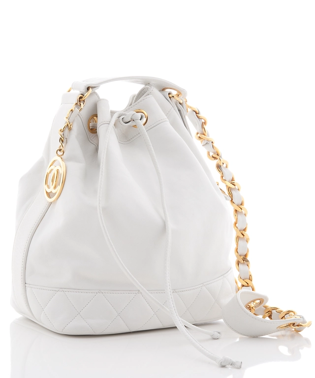 Chanel Drawstring Bucket Shoulder Bag in White Lambskin