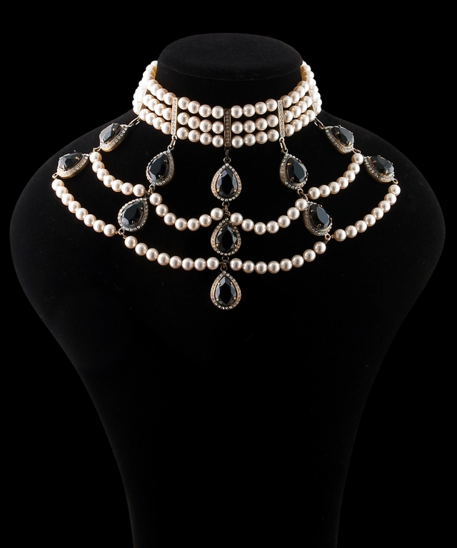 Valentino  Garavani Choker Necklace