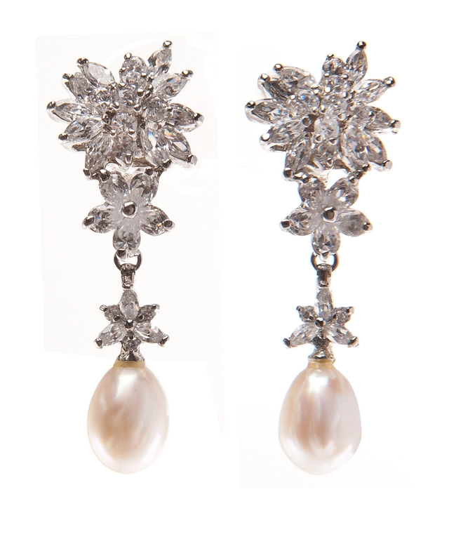 Siman Tu Fresh Water Pearl & Crystal Drop Earclips