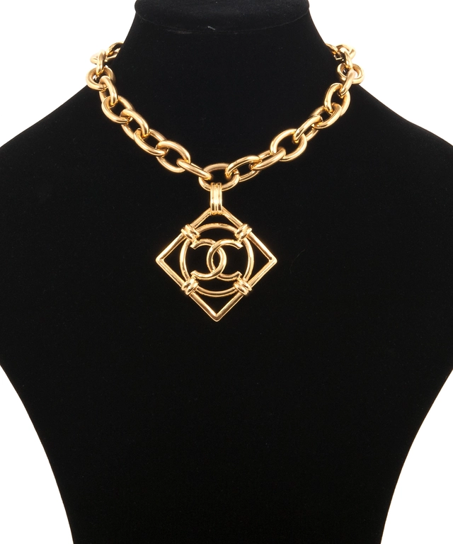 Vintage Chanel CC Square Link Necklace