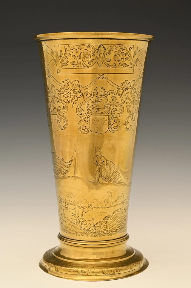 A rare brass cup - afbeelding 5