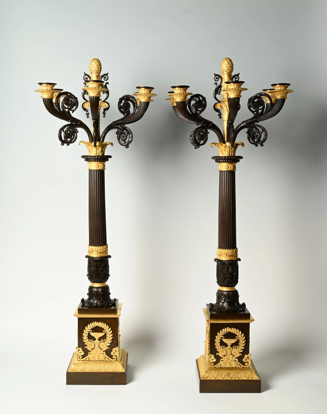 Een stel Empire kandelaars - afbeelding 4