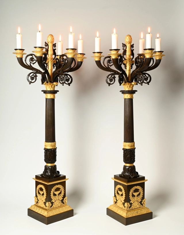 Een stel Empire kandelaars - afbeelding 1