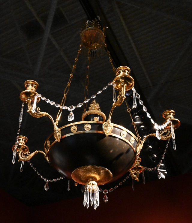 Zwei seltene russische Empire Discus-Kronleuchter - afbeelding 7