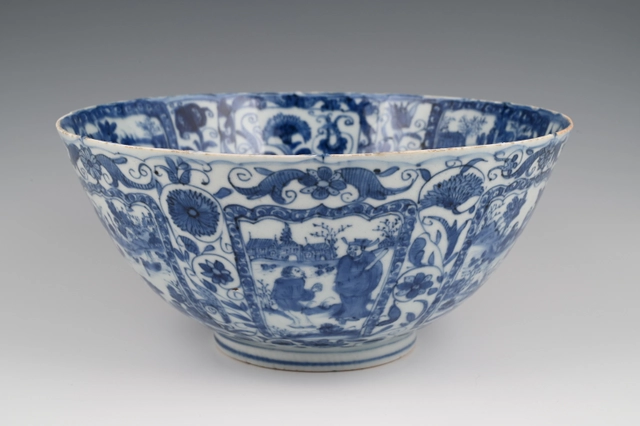 A Chinese porcelain Wanli bowl - image 1