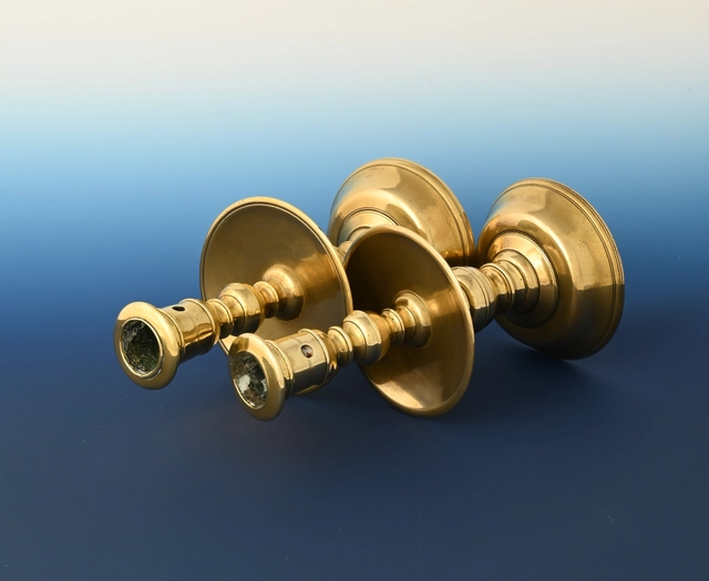 A pair of Heemskerk candlesticks - image 6