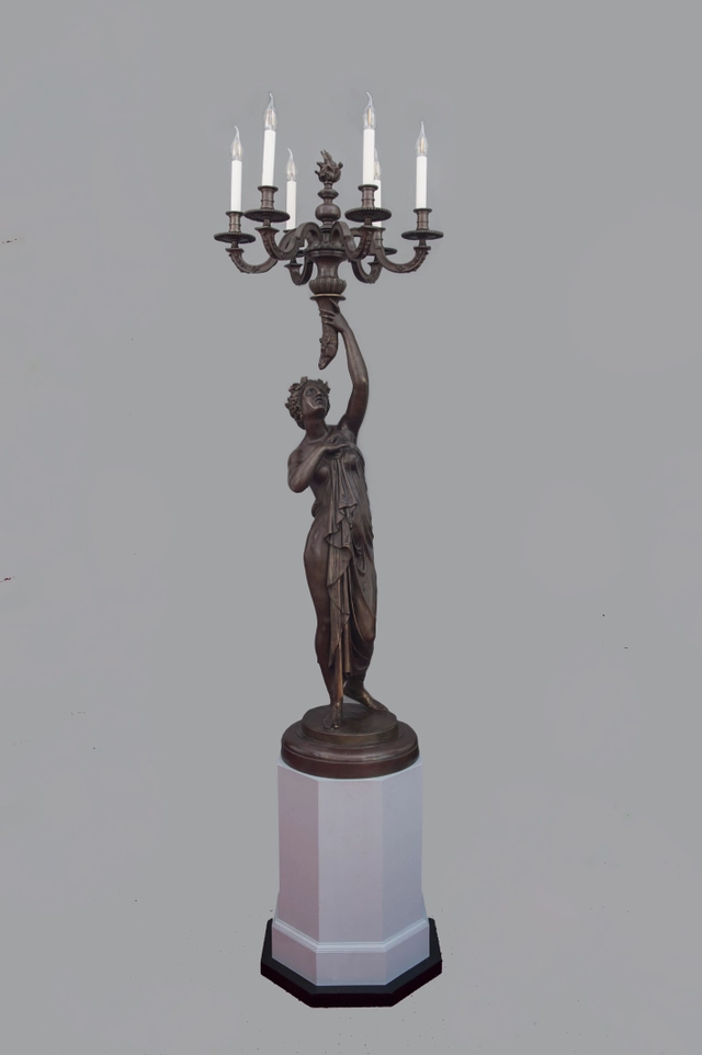 Une paire de bougeoirs adaptée pour l'électricité, vers 1880 - afbeelding 2