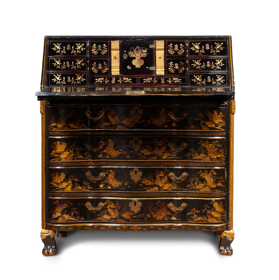 A Chinese Export Lacquer Bureau - image 3