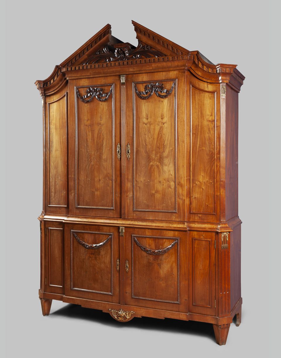 A Fine Dutch Louis Seize mahogany cabinet - image 2