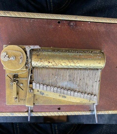 Empire inktstel met speelwerk, circa 1820. - afbeelding 2