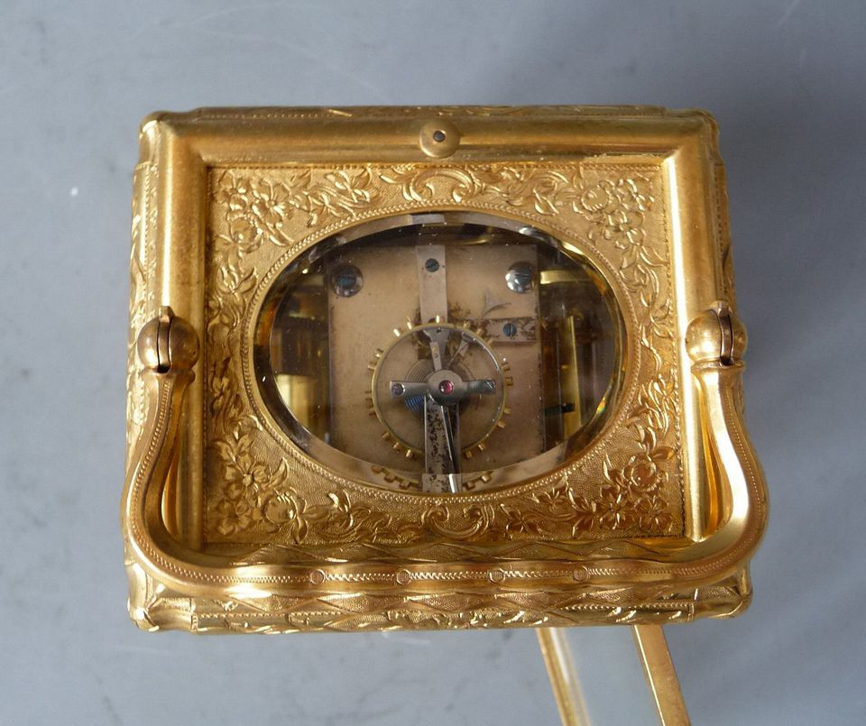 Een mooie gorge case  Franse reiswekker, Drocourt, 8 daags, kalender en wekker, gedateerd 1868. - afbeelding 3