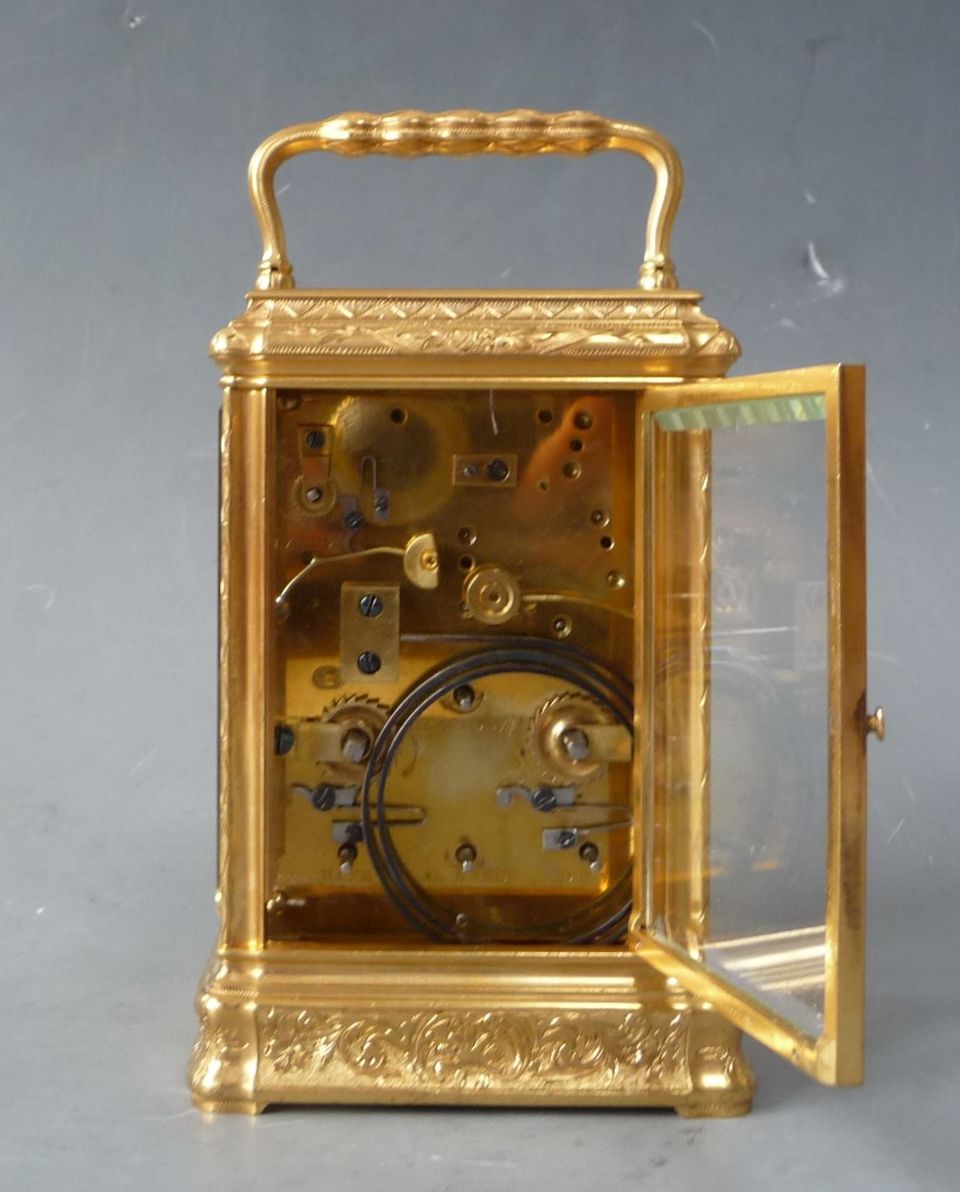 Een mooie gorge case  Franse reiswekker, Drocourt, 8 daags, kalender en wekker, gedateerd 1868. - afbeelding 4