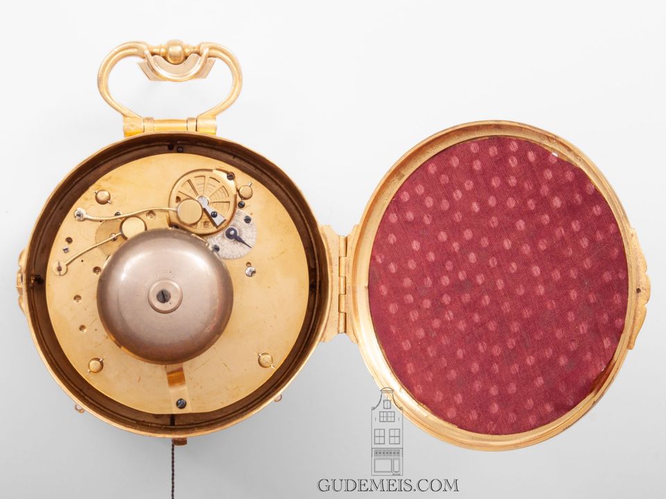 Een zeldzame Franse Louis XVI wandklok met kwartierrepetitie, Meunier Le Jeune, circa 1770. - afbeelding 8