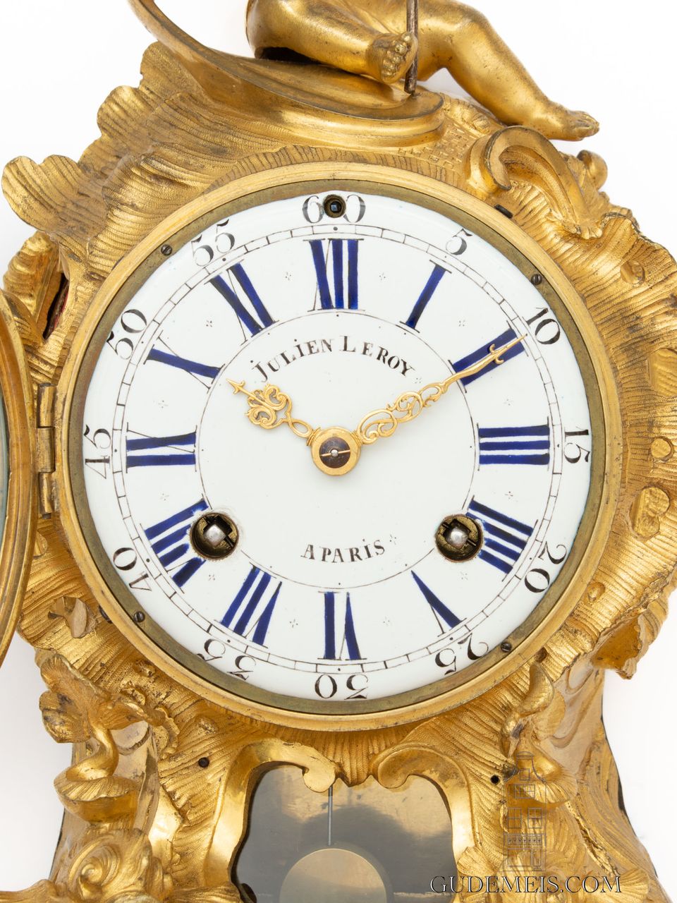 A very rare small French Louis XV ormolu bracket clock, Leroy A Paris, circa 1745 - image 3