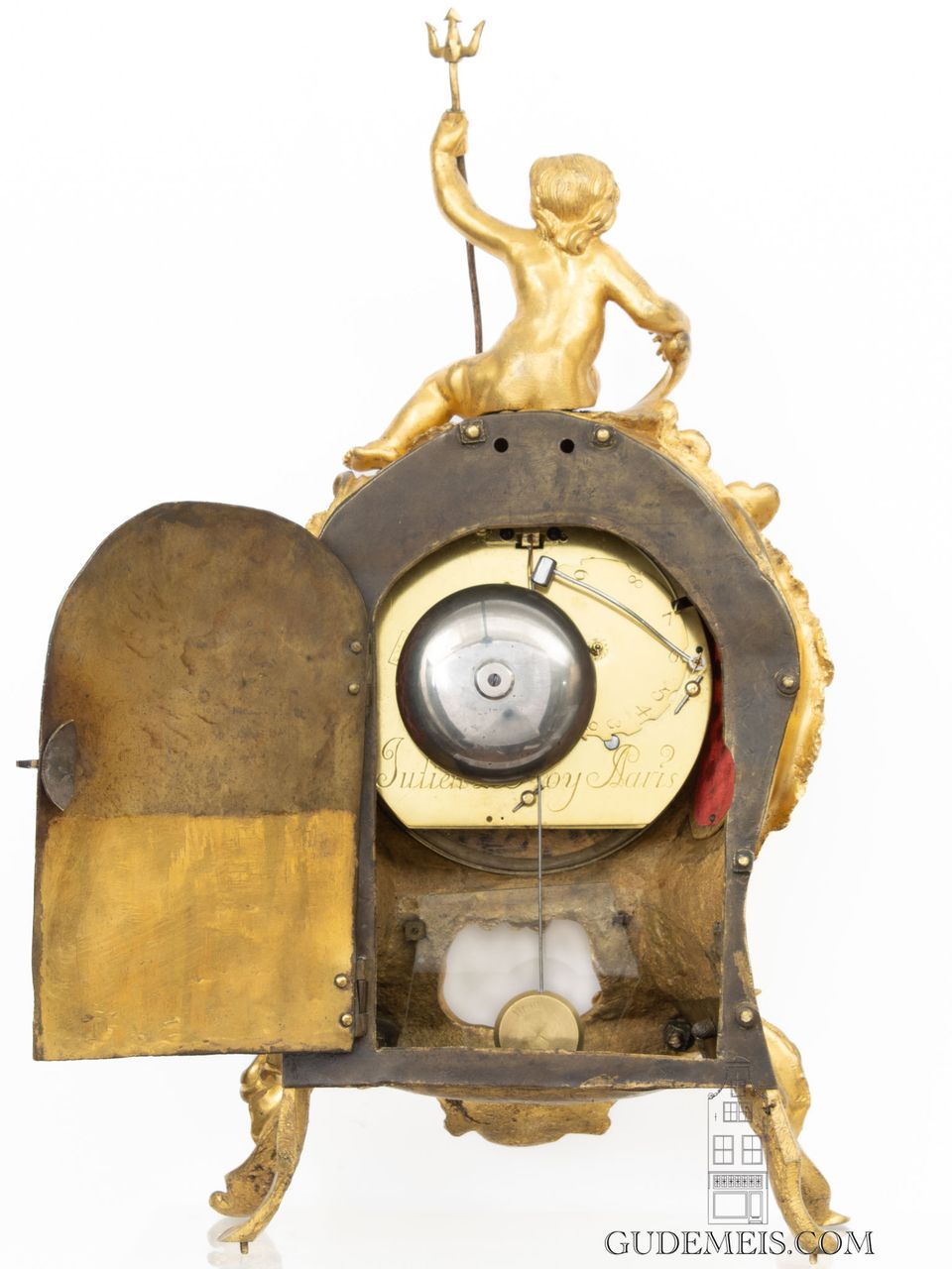A very rare small French Louis XV ormolu bracket clock, Leroy A Paris, circa 1745 - image 5