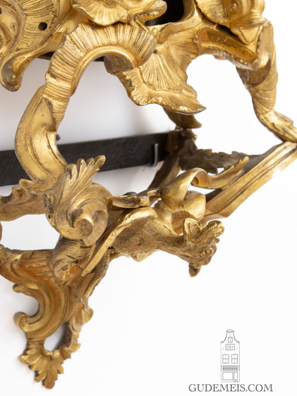 A very rare small French Louis XV ormolu bracket clock, Leroy A Paris, circa 1745 - image 7