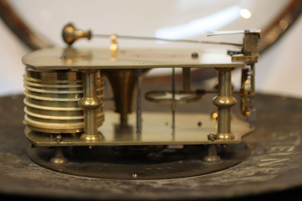 A fine English mahogany dial wall timepiece, circa 1820. - image 2