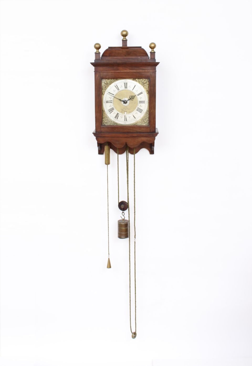 Een Hollands noten Hangend Amsterdammertje, Jacob Hasius, circa 1725 - afbeelding 3