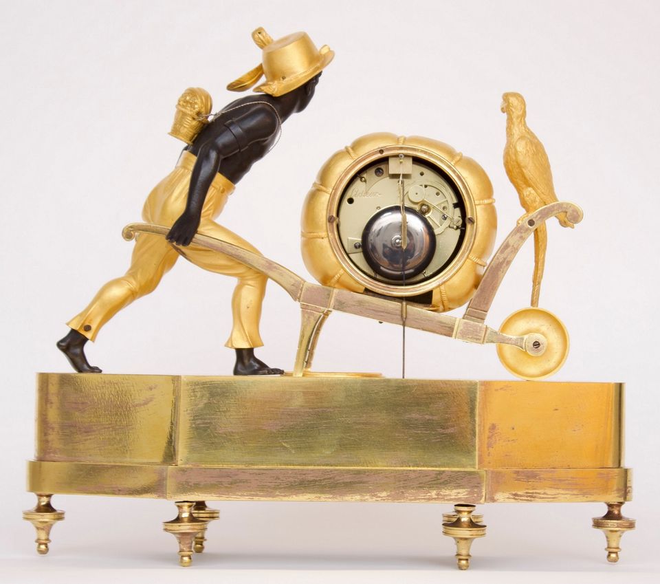 A rare French Empire ormolu and bronze ‘au bon sauvage’ mantel clock Lesieur à Paris, circa 1800 - image 6