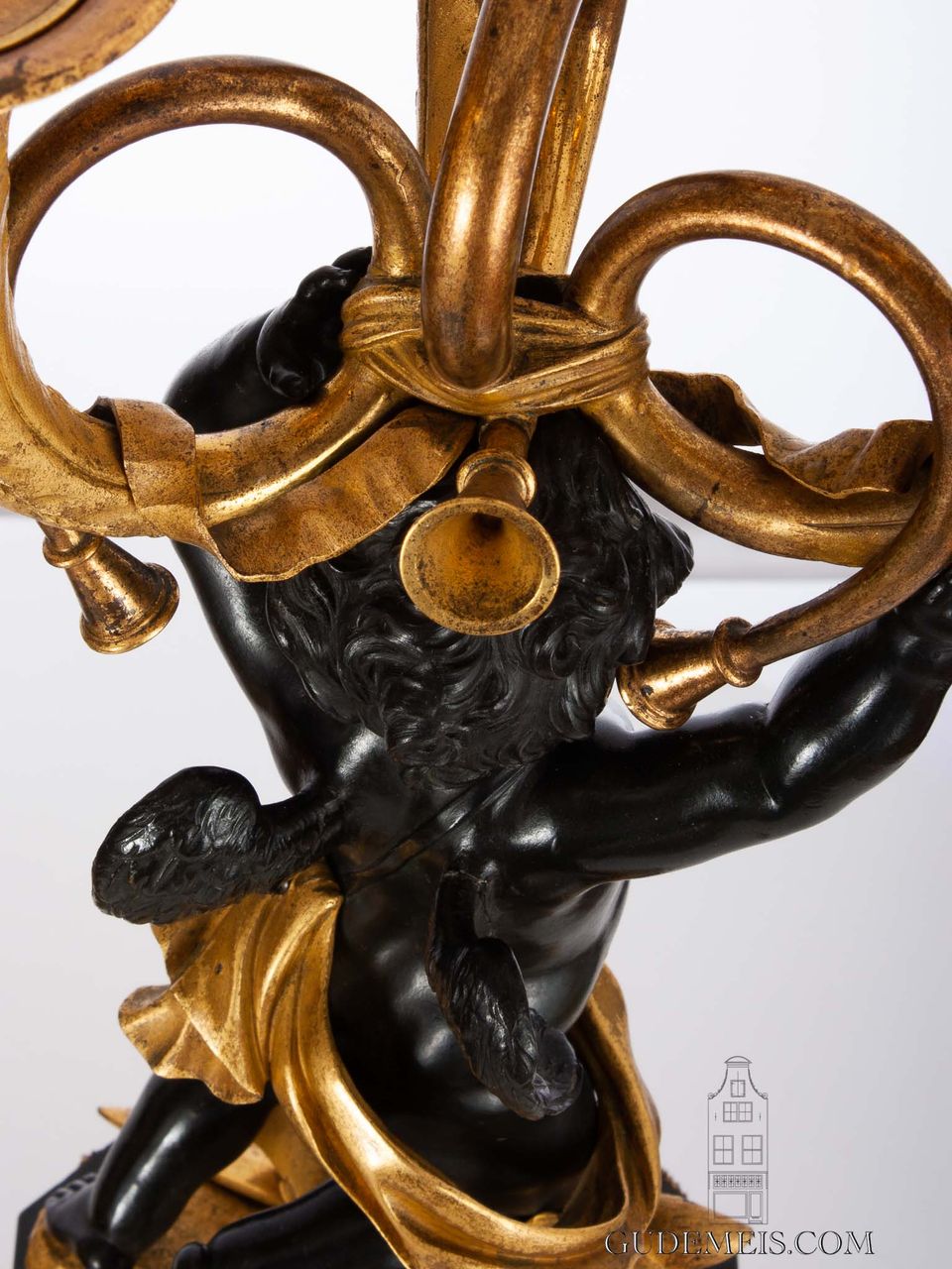 An important pair French Empire ormolu and bronze sculptural candelabra, circa 1800 - image 6