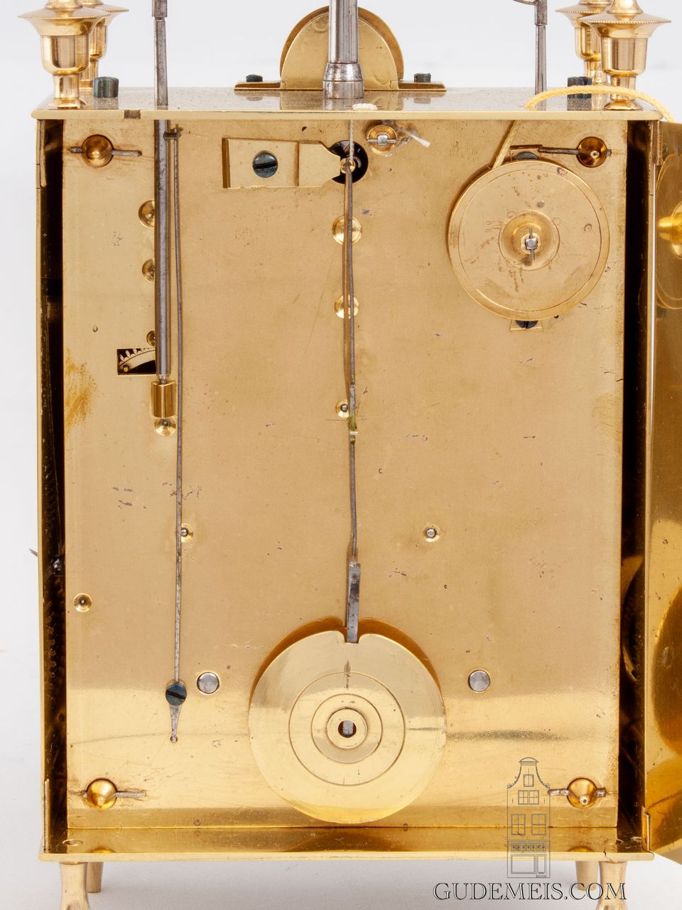 A French brass Capucine travel clock with strike and alarm, Ballif A Toulouse, circa 1800. - image 10