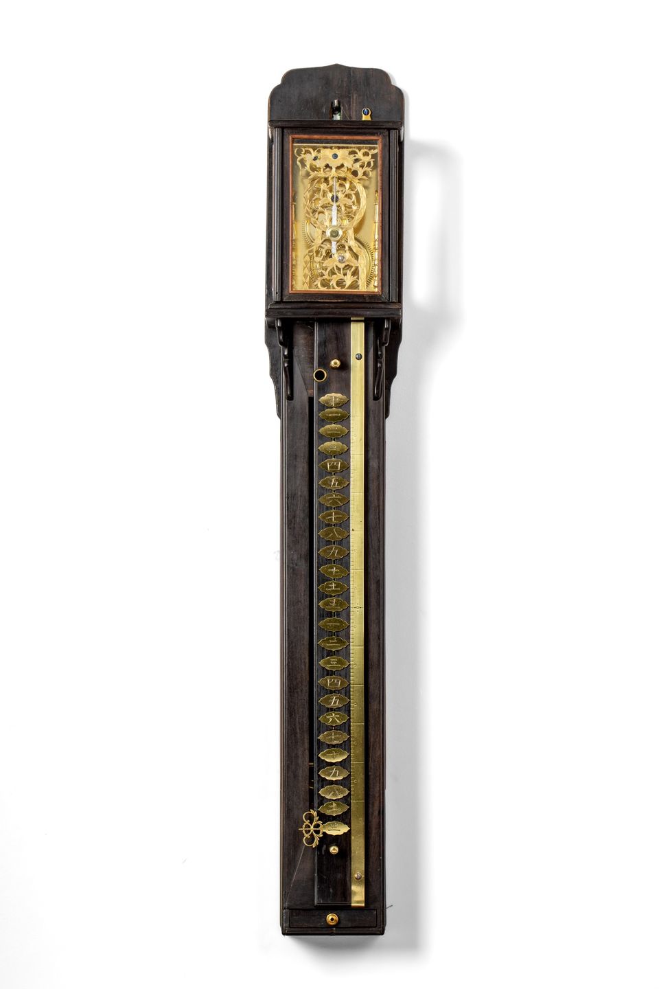 Une horloge murale japonaise "shaku dokei" avec carillon, vers 1850. - image 2