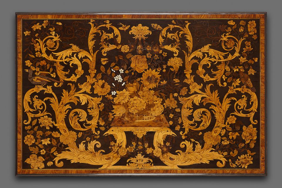 Dutch Louis XIV table with floral marquetry - image 2