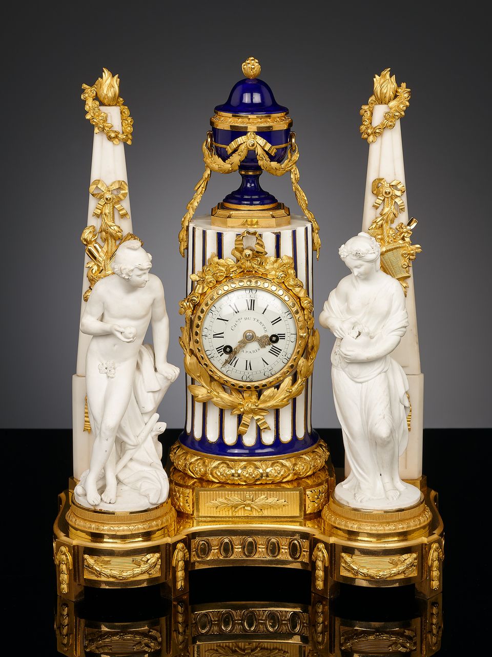French Louis XVI Pendule with biscuit and porcelaine de Sèvres - image 3