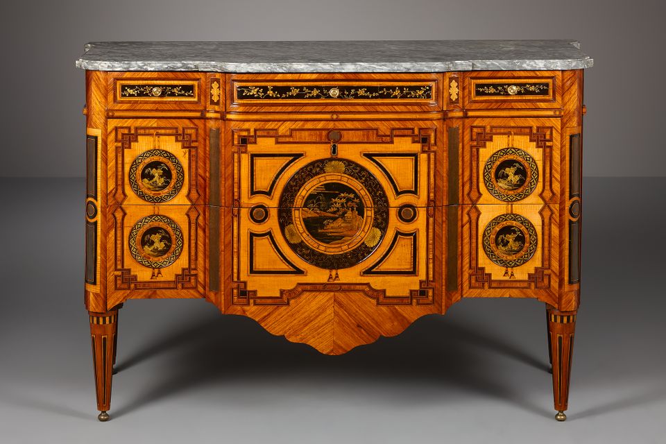 Dutch Louis XVI Commode with Lacquered Panels - image 2