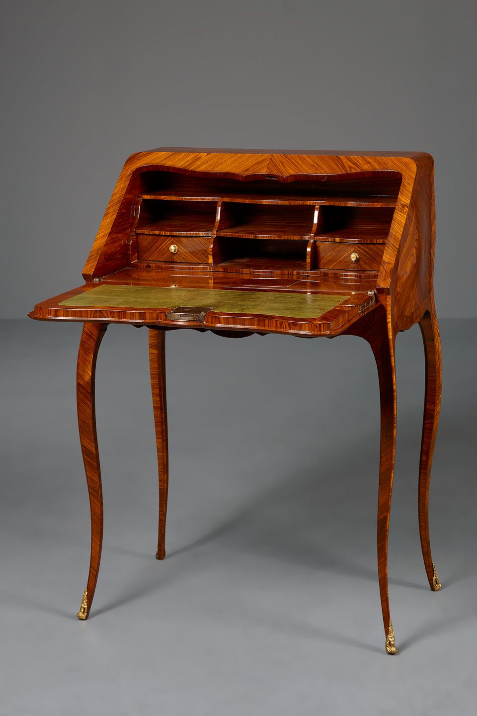 French Louis XV Bureau en Pente, J Dubois - image 2