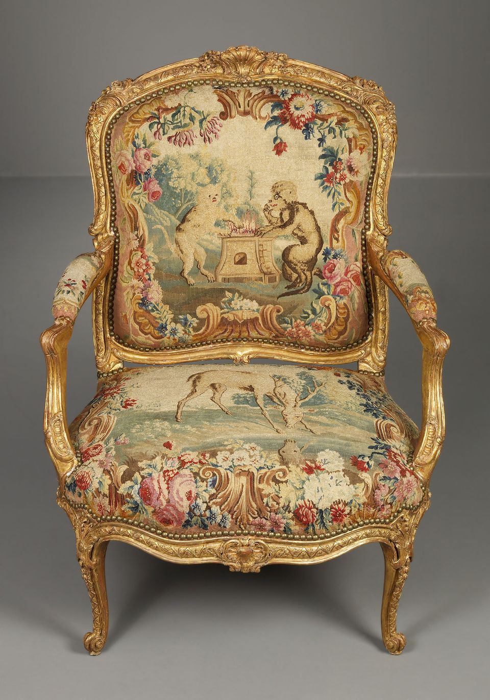 Pair of Louis XV gilt-wood Armchairs from the Waterford Suite, Jean Jacques Tilliard  - image 3