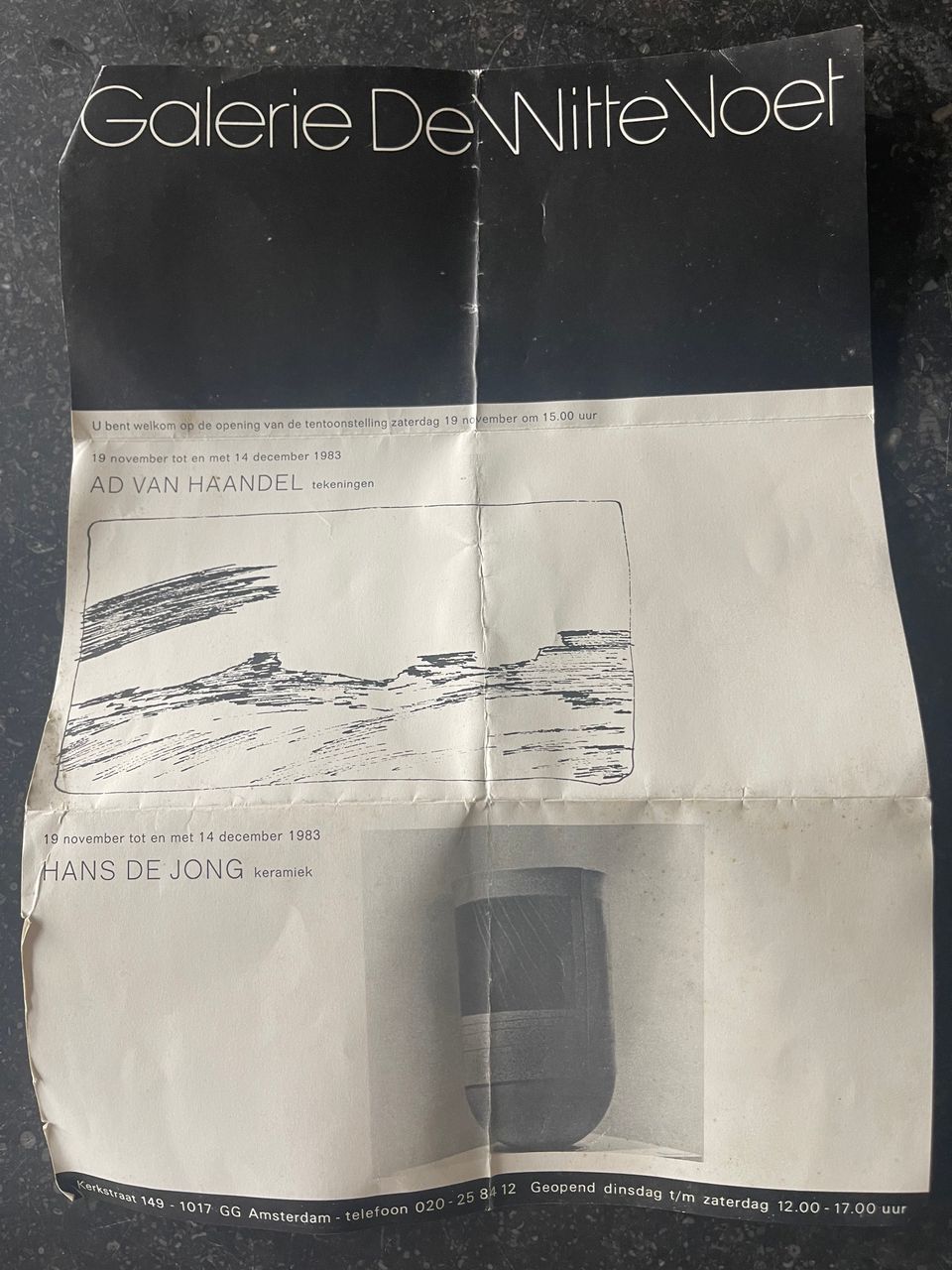 Hans de Jong, 'Poldervaas', 1983, aardewerk 1220 graden, met een delicaat en kenmerkend glazuur - afbeelding 2