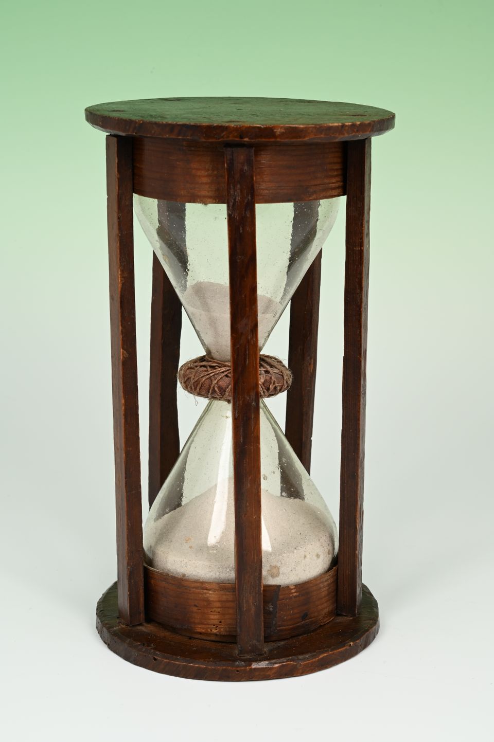 A Dutch Hourglass - image 2