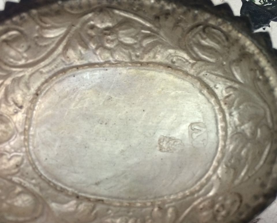 Four brushes, silver mounted. 1500,- for the set - image 5
