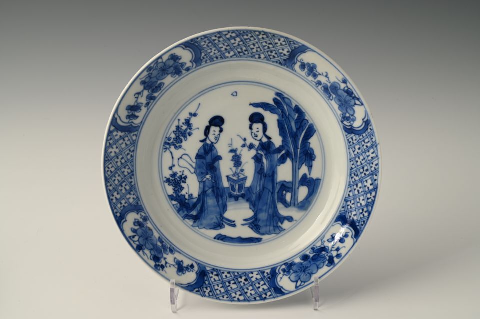 A pair of chinese porcelain dishes - image 2
