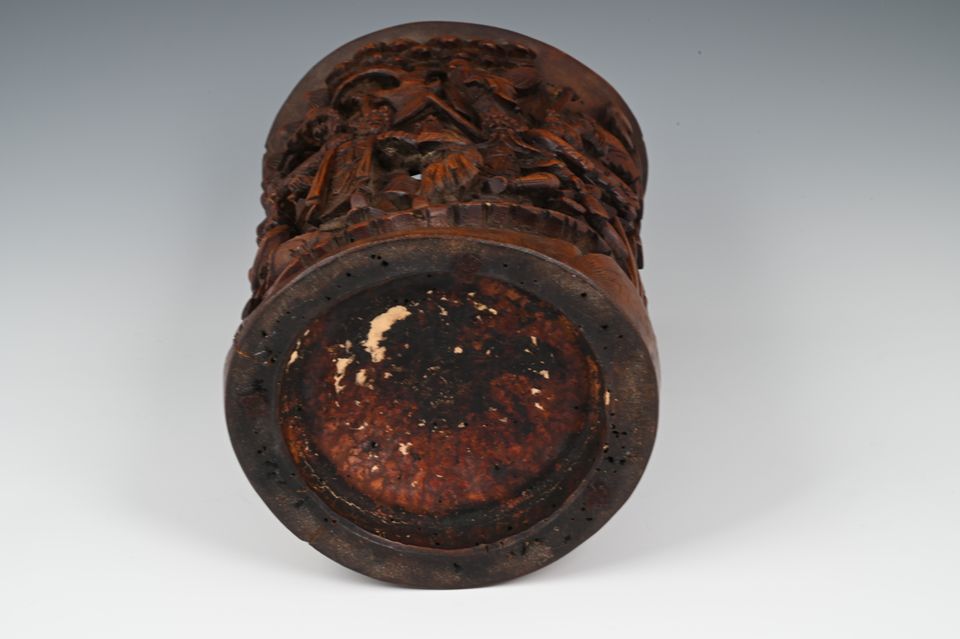 A Chinese bamboo brush pot - image 6