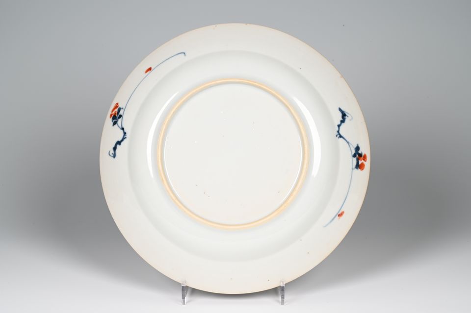 A set of six Chinese Imari dishes - image 3