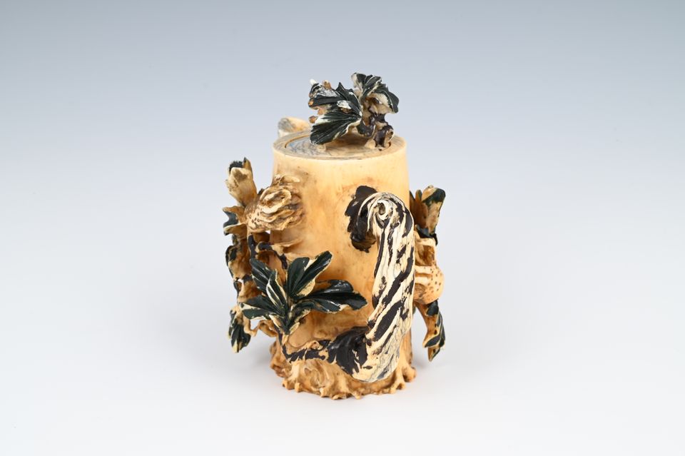 A Chinese mammoth ivory teapot. - image 2