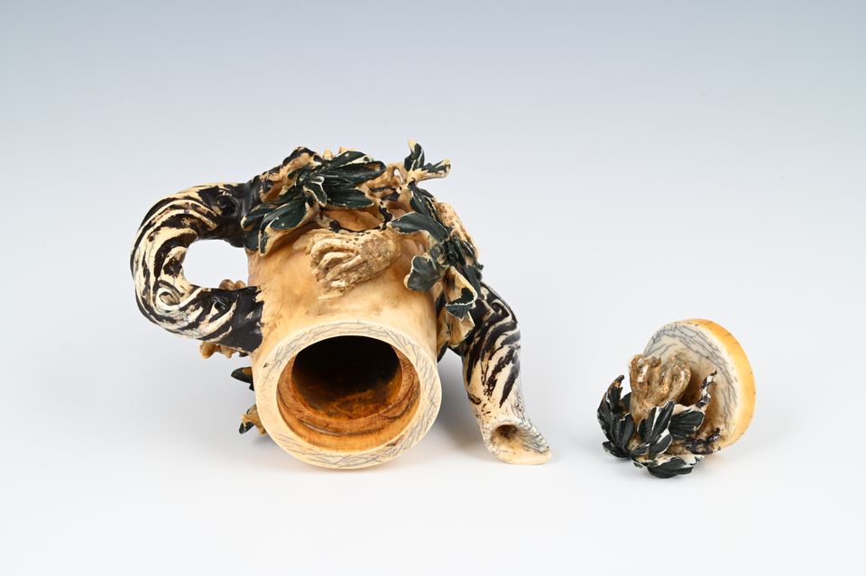 A Chinese mammoth ivory teapot. - image 6