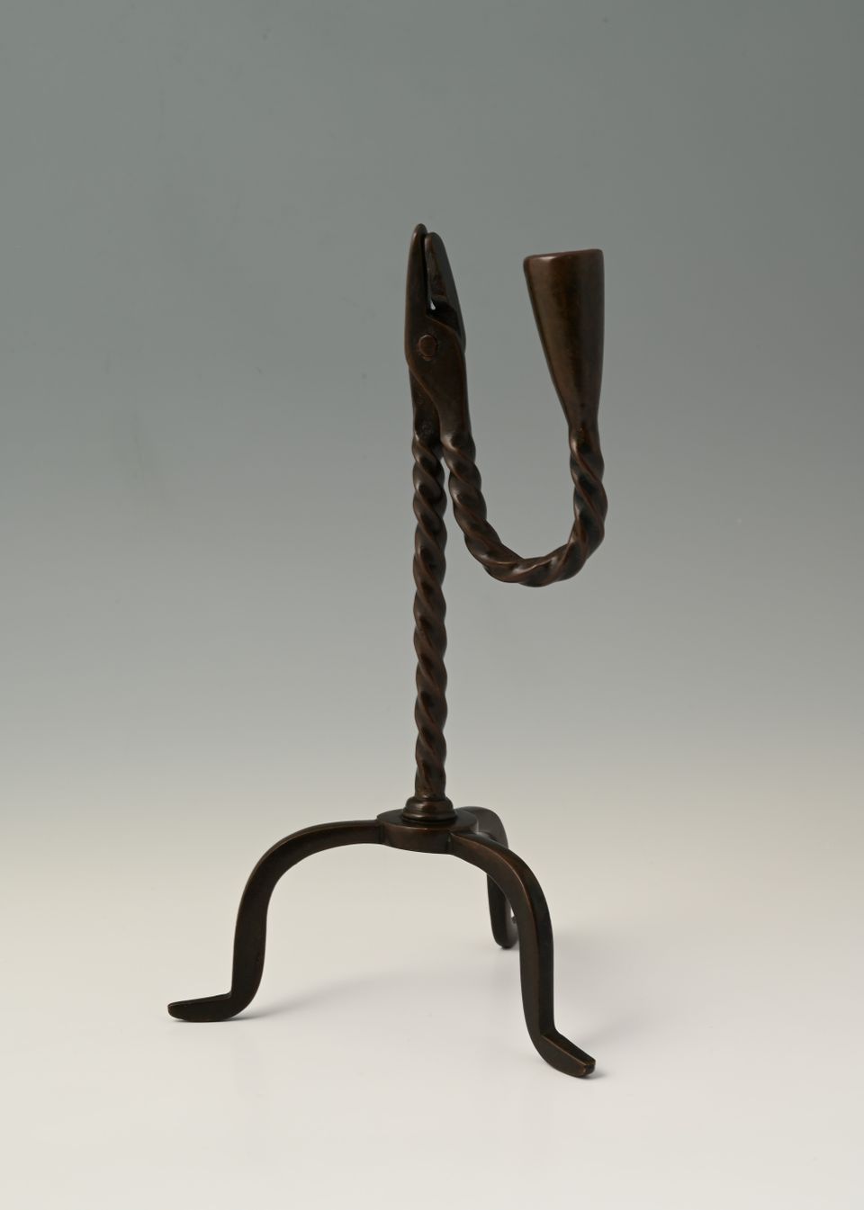 A rare bronze candle holder - image 5