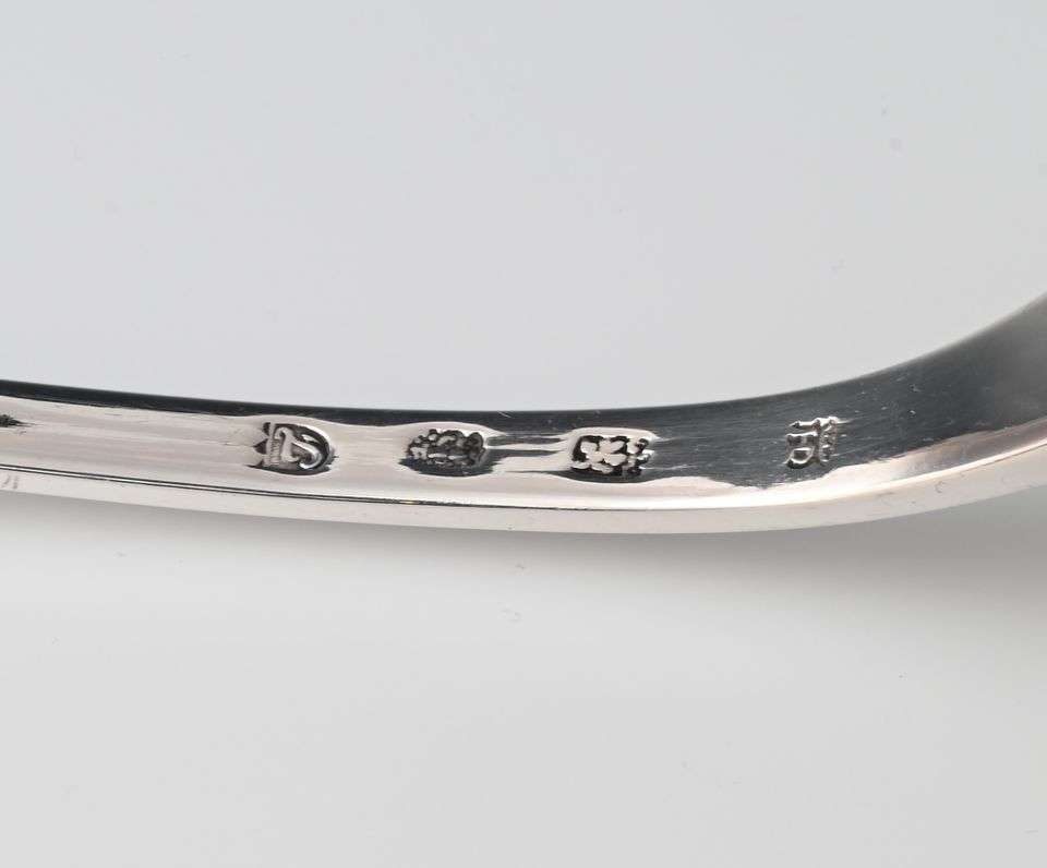 A large silver spoon - image 5