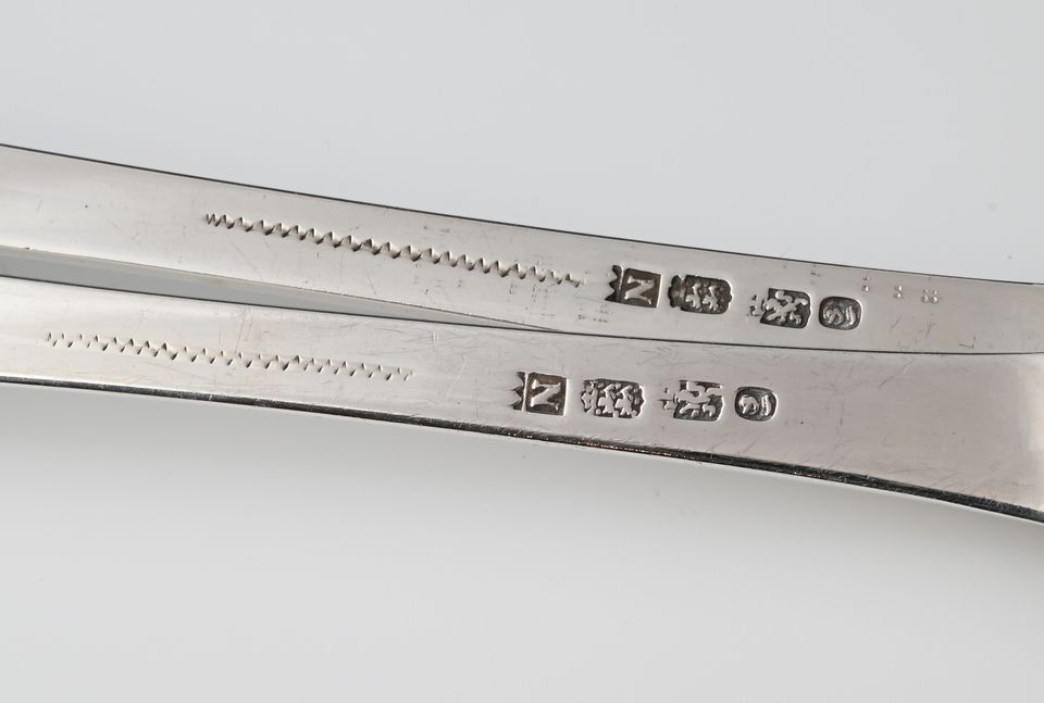 Two large silver serving spoons - image 5