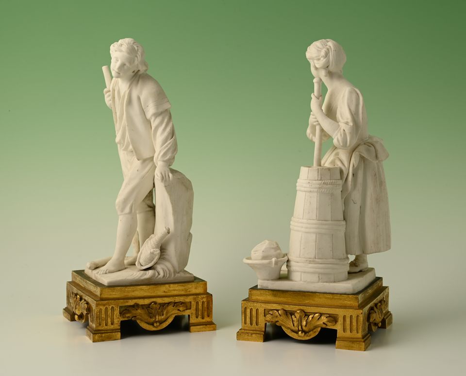 Een paar decoratieve biscuit-porseleinen beeldjes - afbeelding 4