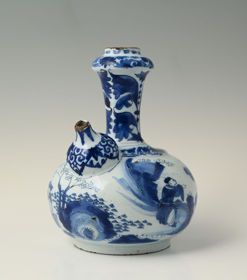 A delftware kendi - image 3