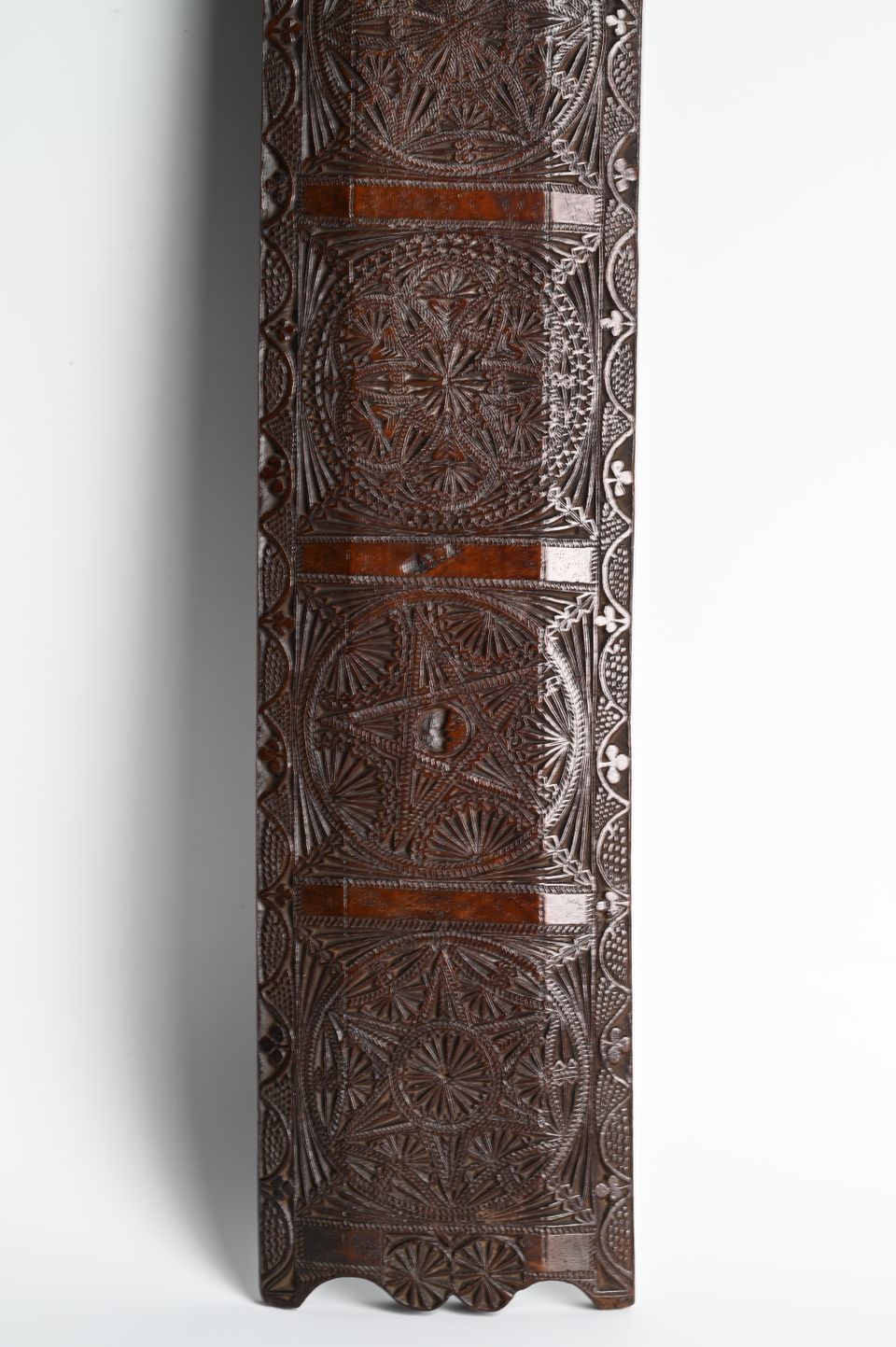 A  Dutch walnut mangle board - image 2