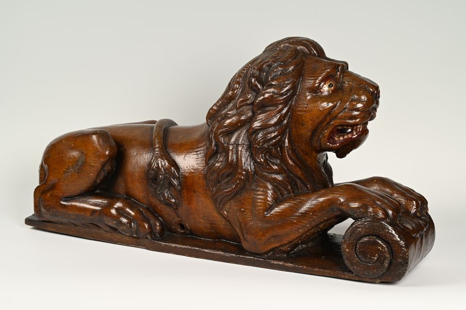LION,  wooden statue for on the rudder at the stern of a wooden ship. - image 3