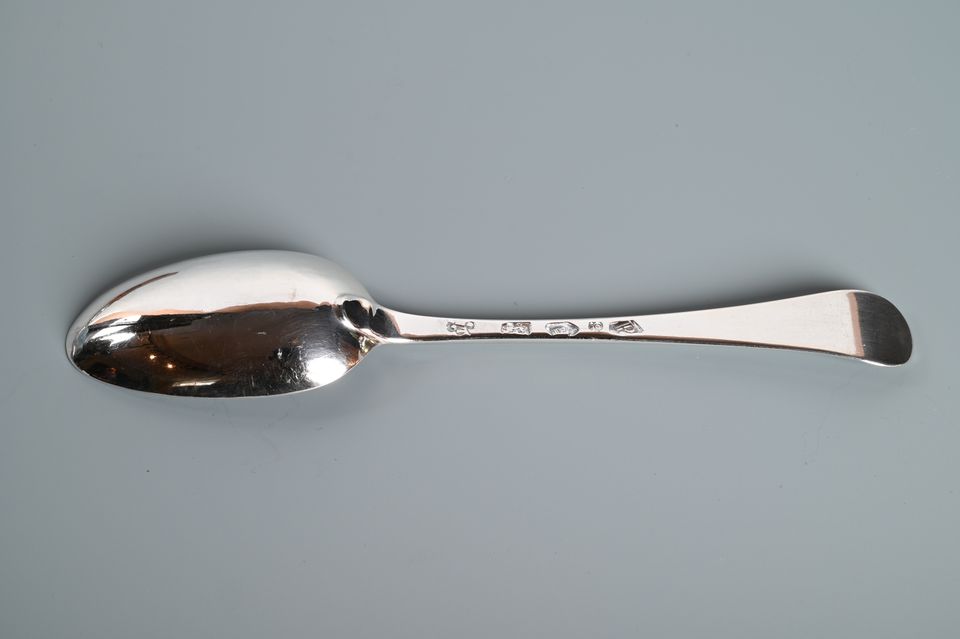 A rare pair of fabulous quality  cutlery boxes - image 5
